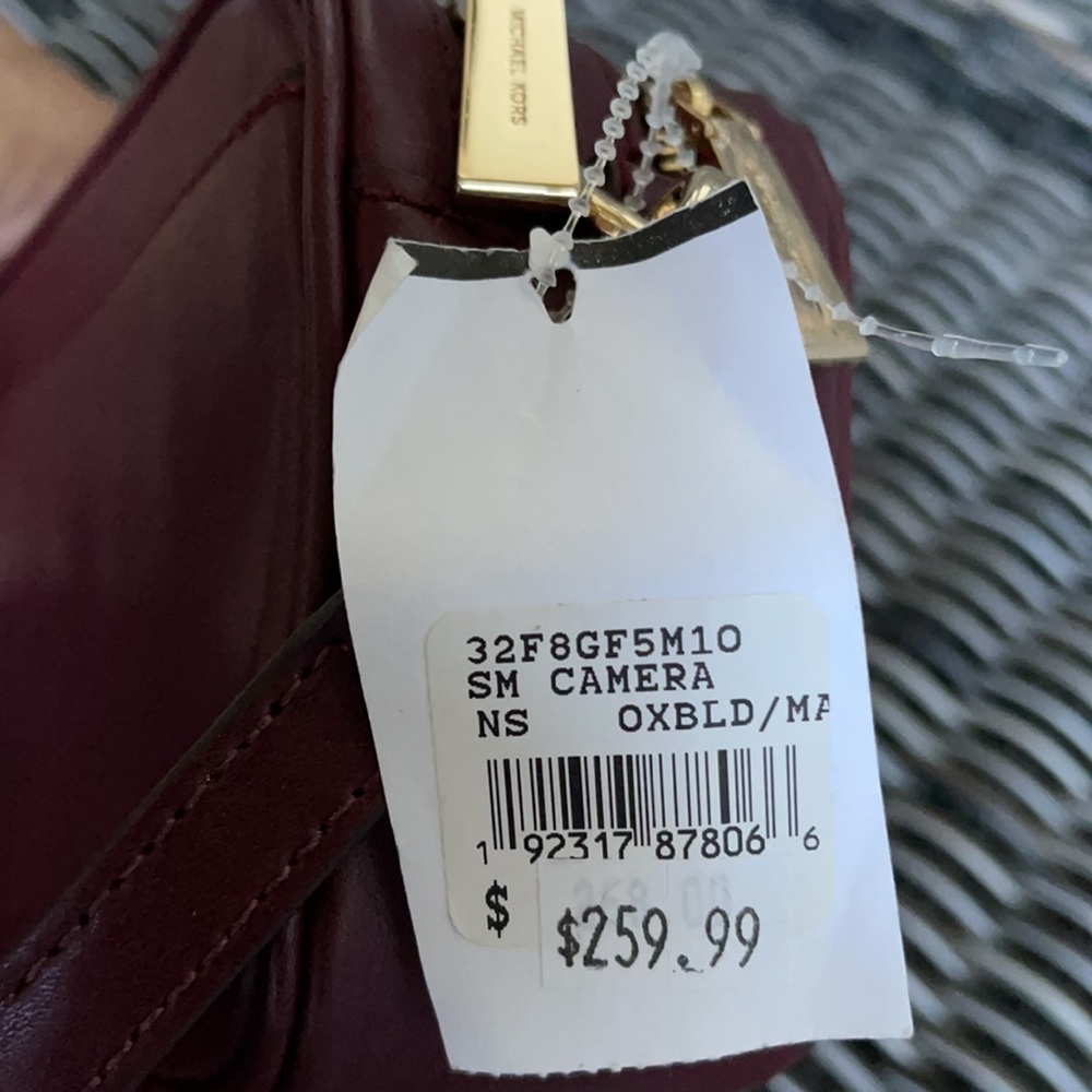 Michael Kors Small Camera Bag Ox Blood North/South - Picture 6 of 16